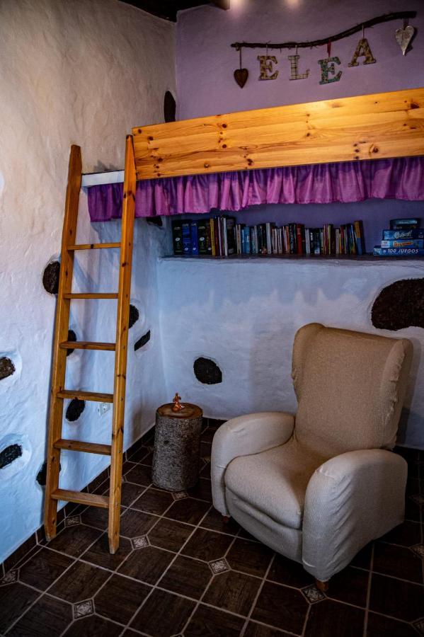 Casa Elea Guest House San Bartolomé Ngoại thất bức ảnh